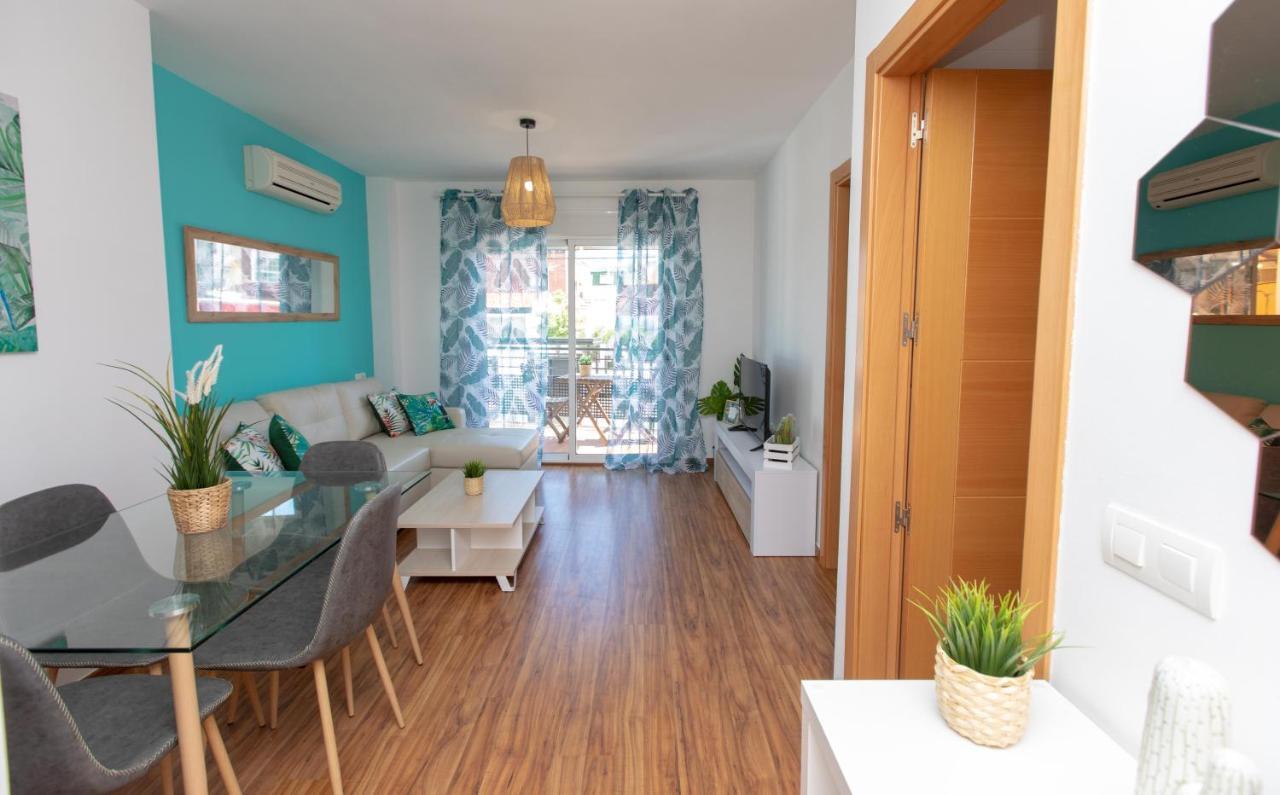 Holidays By The Sea Apartments Málaga Kültér fotó
